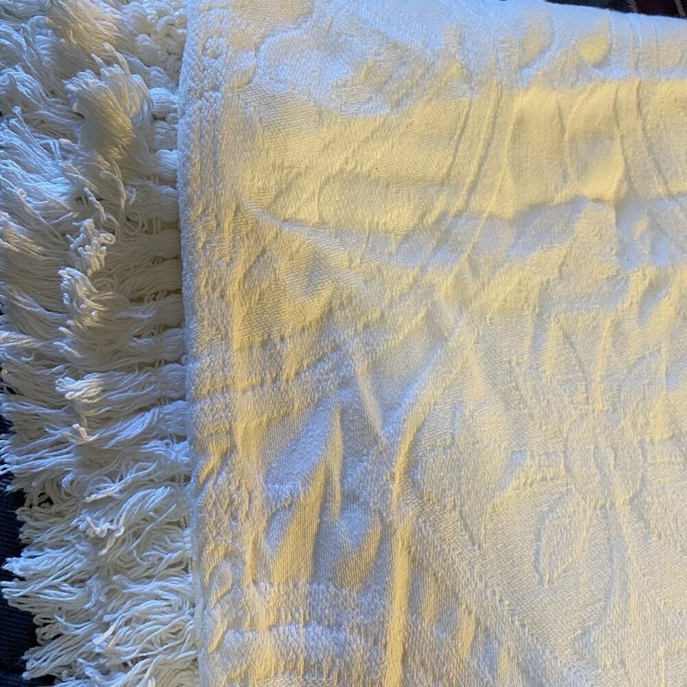 Vintage King Size 90x97” Bed Cover Blanket Cotton White Fridge USA Artsy Weave - Picture 11 of 12